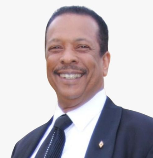 Dr W Richard Cann