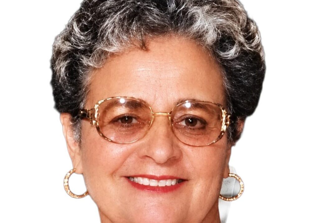 Amelia Tavares PMT